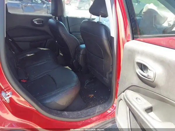 3C4NJDBB3KT847612 2019 JEEP COMPASS - Image 8