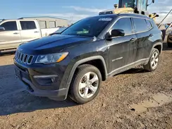 3C4NJDBB3KT847688 2019 JEEP COMPASS