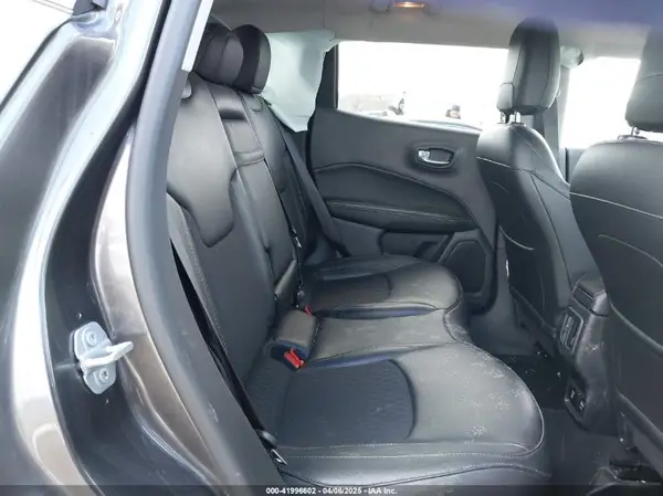 3C4NJDBB3KT849487 2019 JEEP COMPASS - Image 8