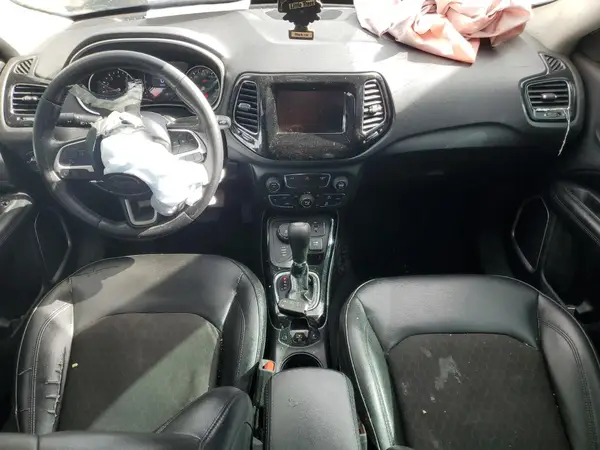 3C4NJDBB3LT117362 2020 JEEP COMPASS - Image 8