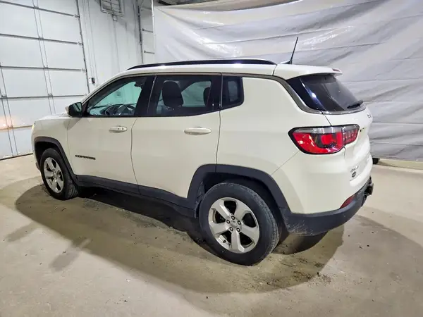 3C4NJDBB3LT121962 2020 JEEP COMPASS - Image 2