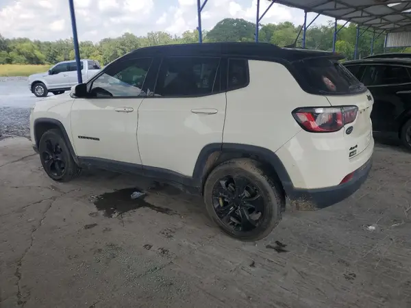 3C4NJDBB3LT132119 2020 JEEP COMPASS - Image 2
