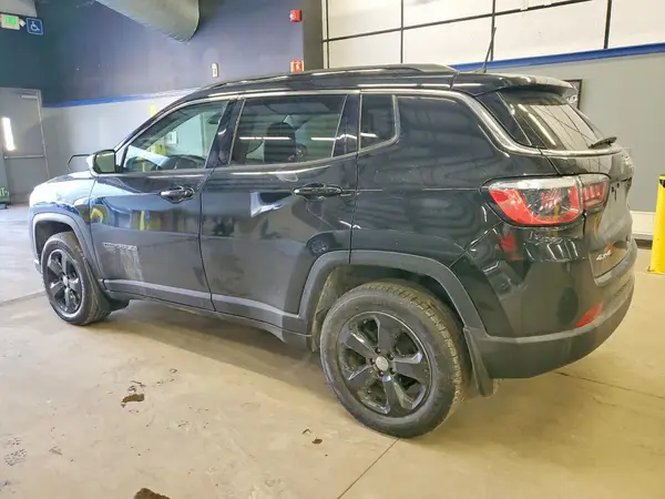 3C4NJDBB3LT156386 2020 JEEP COMPASS - Image 2