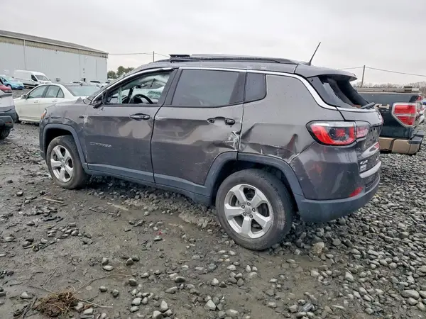 3C4NJDBB3LT165153 2020 JEEP COMPASS - Image 2