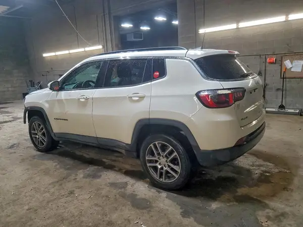 3C4NJDBB3LT223472 2020 JEEP COMPASS - Image 2