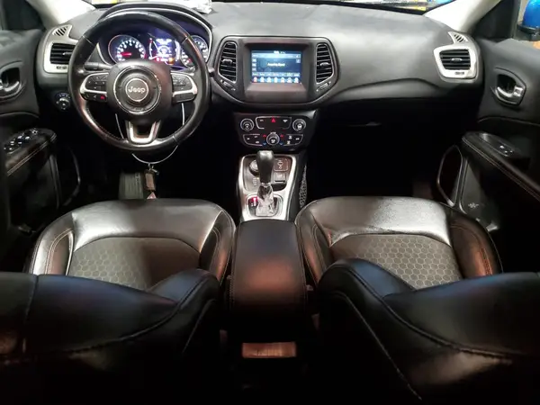 3C4NJDBB3LT251823 2020 JEEP COMPASS - Image 8
