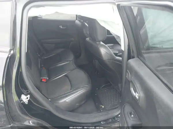 3C4NJDBB3MT502731 2021 JEEP COMPASS - Image 8