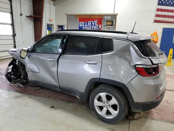 3C4NJDBB3MT507413 2021 JEEP COMPASS - Image 2