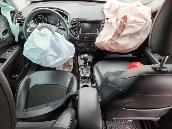 3C4NJDBB3MT518864 2021 JEEP COMPASS - Image 8