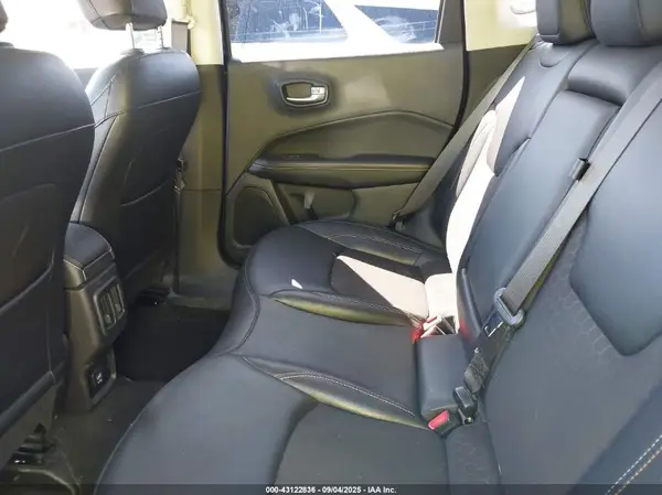 3C4NJDBB3MT524714 2021 JEEP COMPASS - Image 8