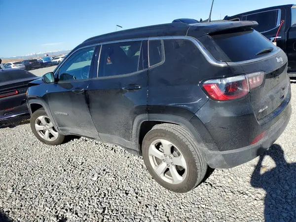 3C4NJDBB3MT530125 2021 JEEP COMPASS - Image 2