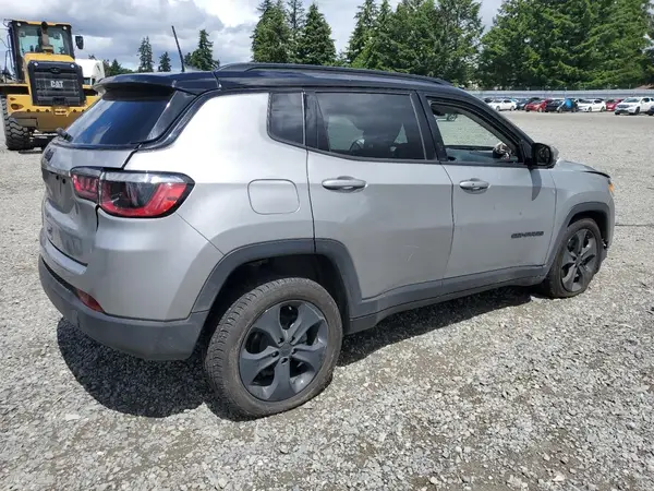 3C4NJDBB3MT586386 2021 JEEP COMPASS - Image 2