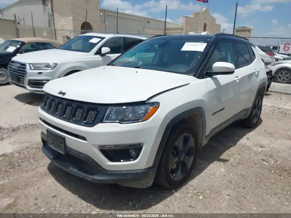 3C4NJDBB3MT586677 2021 JEEP COMPASS - Image 2