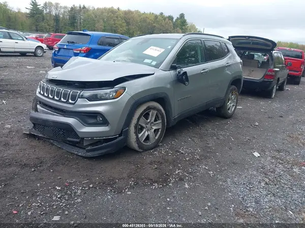3C4NJDBB3NT131555 2022 JEEP COMPASS - Image 2