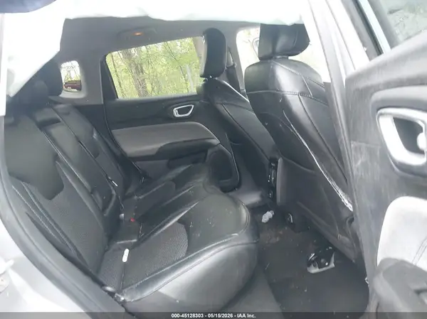 3C4NJDBB3NT131555 2022 JEEP COMPASS - Image 8
