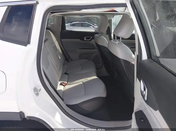 3C4NJDBB3NT152776 2022 JEEP COMPASS - Image 8