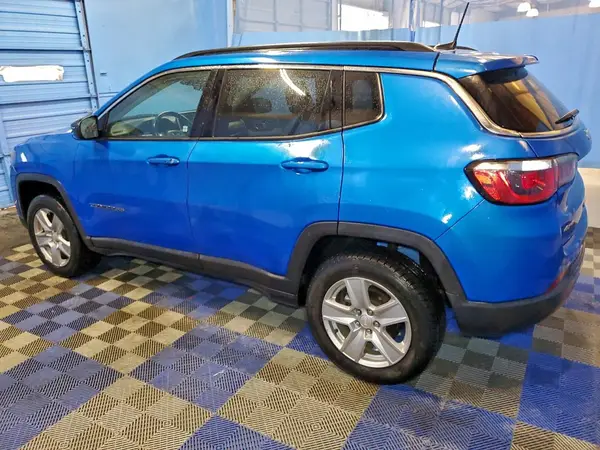 3C4NJDBB3NT156732 2022 JEEP COMPASS - Image 2