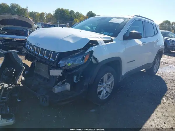 3C4NJDBB3NT176785 2022 JEEP COMPASS - Image 2