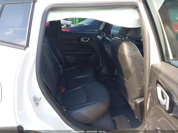 3C4NJDBB3NT184868 2022 JEEP COMPASS - Image 8