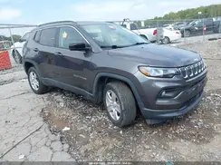 3C4NJDBB3NT215942 2022 JEEP COMPASS