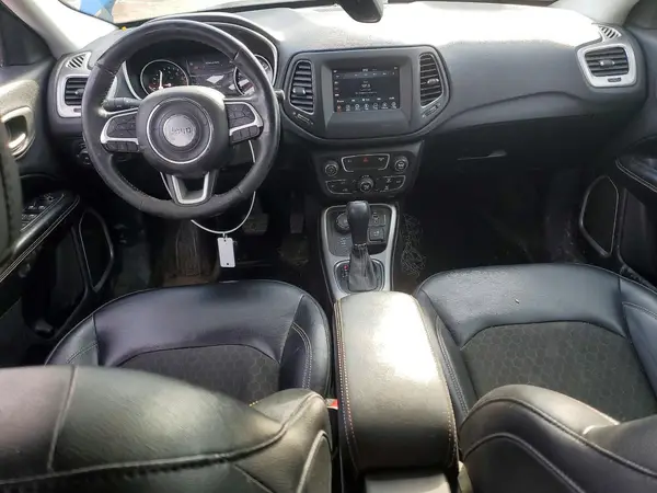 3C4NJDBB4HT666186 2017 JEEP COMPASS - Image 8