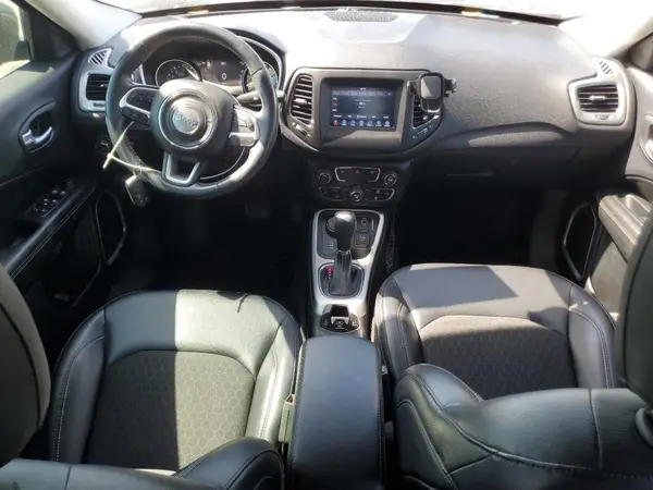 3C4NJDBB4HT667788 2017 JEEP COMPASS - Image 8