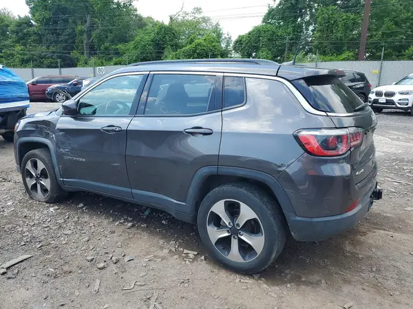 3C4NJDBB4JT103872 2018 JEEP COMPASS - Image 2