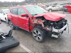 3C4NJDBB4JT104326 2018 JEEP COMPASS