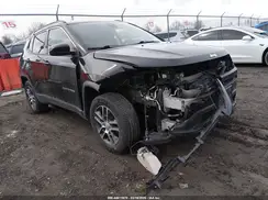 3C4NJDBB4JT113320 2018 JEEP COMPASS