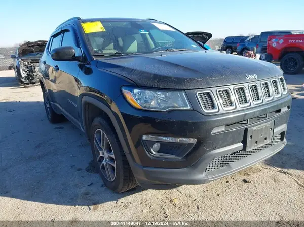 3C4NJDBB4JT113415 2018 JEEP COMPASS - Image 1