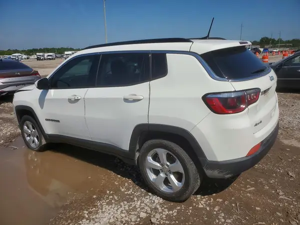 3C4NJDBB4JT115231 2018 JEEP COMPASS - Image 2
