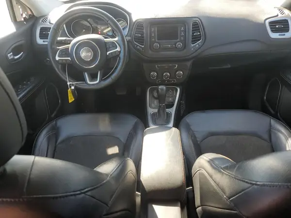 3C4NJDBB4JT153140 2018 JEEP COMPASS - Image 8