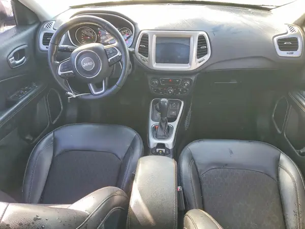 3C4NJDBB4JT161691 2018 JEEP COMPASS - Image 8