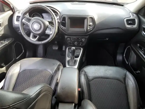 3C4NJDBB4JT180418 2018 JEEP COMPASS - Image 8