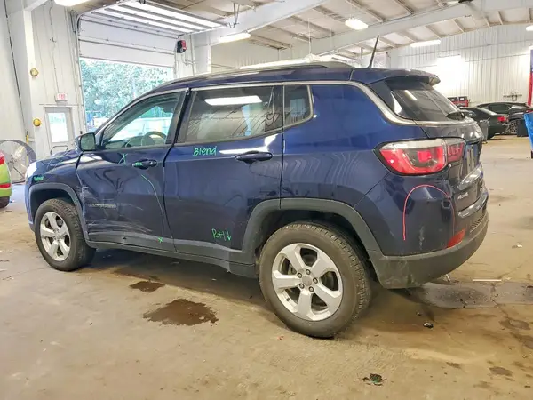 3C4NJDBB4JT180905 2018 JEEP COMPASS - Image 2