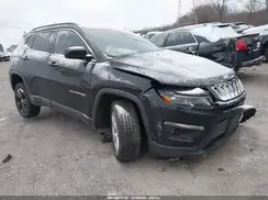 3C4NJDBB4JT185442 2018 JEEP COMPASS