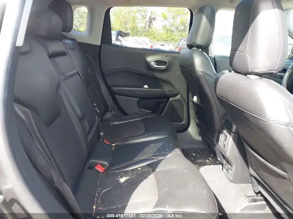 3C4NJDBB4JT192312 2018 JEEP COMPASS - Image 8