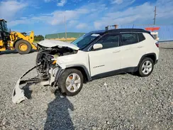 3C4NJDBB4JT192584 2018 JEEP COMPASS