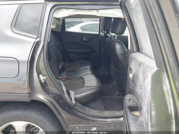 3C4NJDBB4JT201414 2018 JEEP COMPASS - Image 8