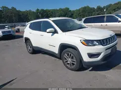 3C4NJDBB4JT206256 2018 JEEP COMPASS