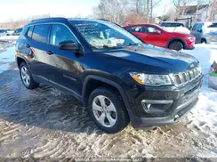 3C4NJDBB4JT209870 2018 JEEP COMPASS