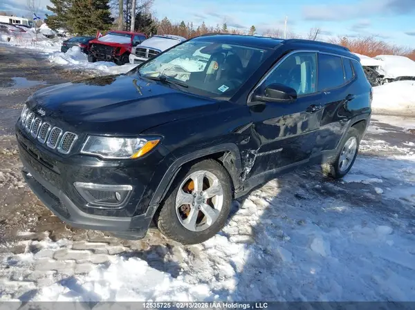 3C4NJDBB4JT209870 2018 JEEP COMPASS - Image 2