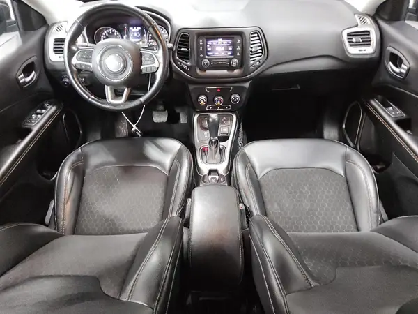 3C4NJDBB4JT239323 2018 JEEP COMPASS - Image 8