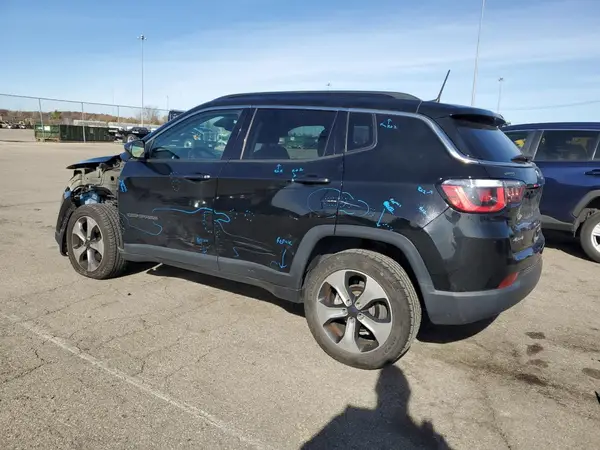 3C4NJDBB4JT251634 2018 JEEP COMPASS - Image 2