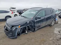 3C4NJDBB4JT252914 2018 JEEP COMPASS