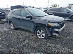 3C4NJDBB4JT256056 2018 JEEP COMPASS