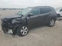 3C4NJDBB4JT261600 2018 JEEP COMPASS