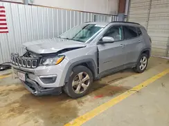 3C4NJDBB4JT261662 2018 JEEP COMPASS