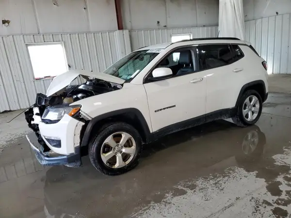 3C4NJDBB4JT270491 2018 JEEP COMPASS - Image 1