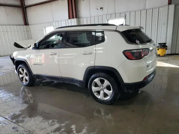 3C4NJDBB4JT270491 2018 JEEP COMPASS - Image 2